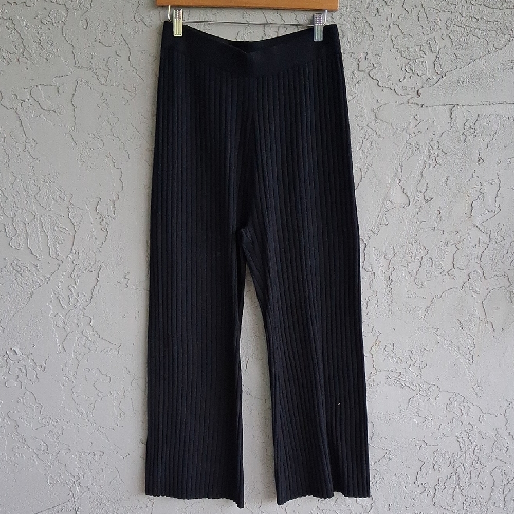 Elegant Black Ribbed Women's Pants